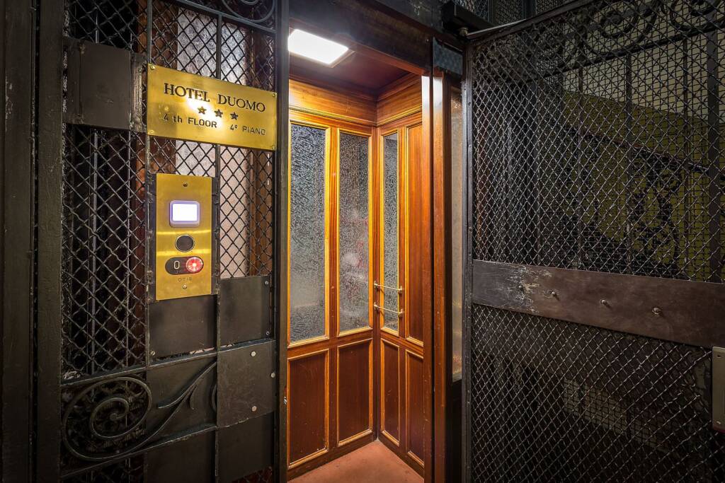 Lift to the reception of Hotel Duomo Firenze